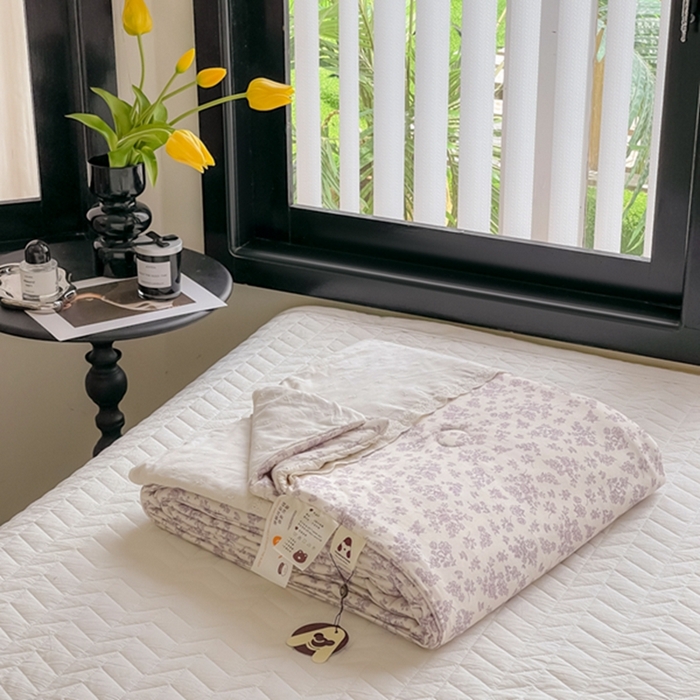 91家纺网 家纺一手货源 找家纺 莱豫家纺 2024新款法式复古针织花边夏被春秋被 雅香