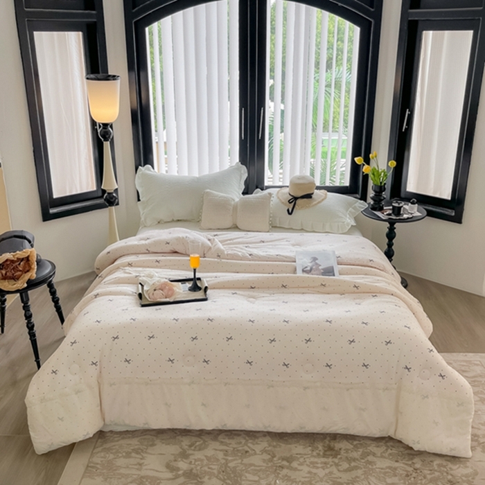 91家纺网 家纺一手货源 找家纺 莱豫家纺 2024新款法式复古针织花边夏被春秋被 蝴蝶结