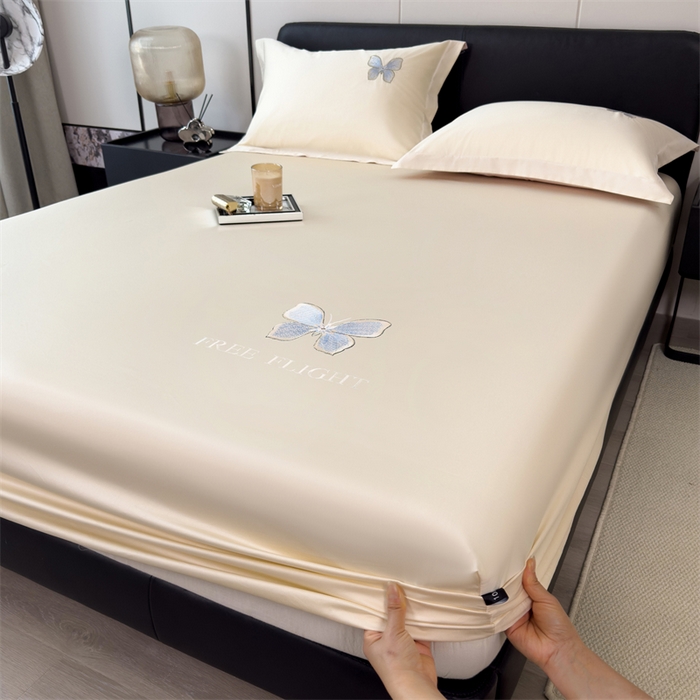 91家纺网 家纺一手货源 找家纺 鑫钰 2024秋冬新款全棉刺绣单层床笠单件枕套三件套-蝶舞 蝶舞-奶昔白