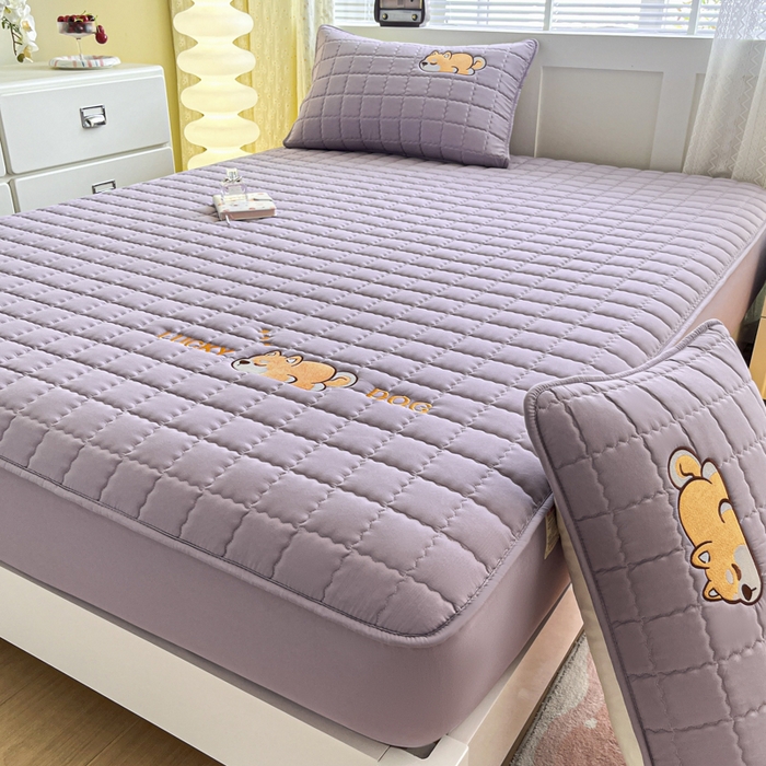 91家纺网 家纺一手货源 找家纺 鑫钰 2024新夹款刺绣大豆纤维床笠-幸运狗系列 幸运狗-木槿紫