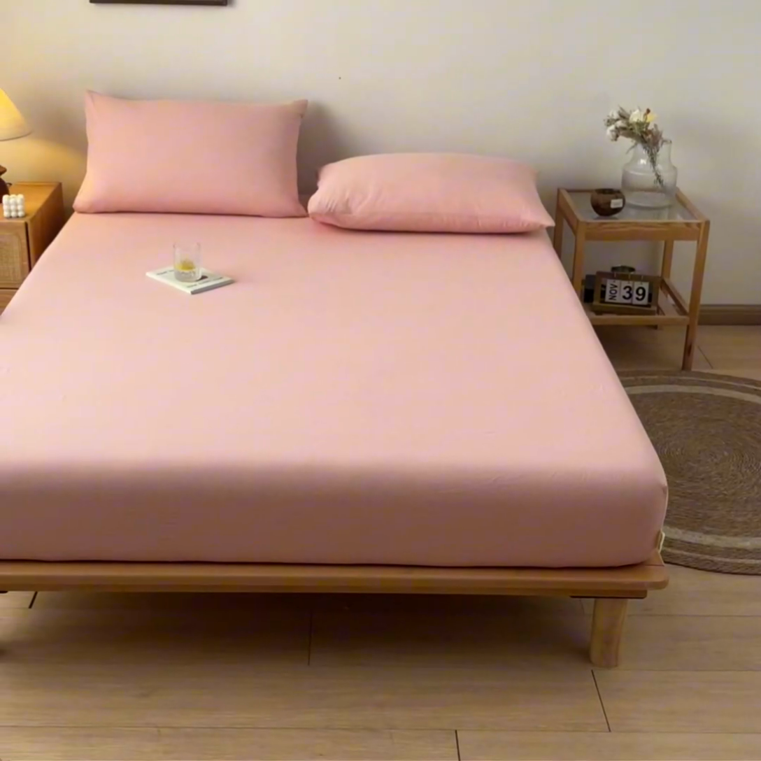 91家纺网 家纺一手货源 找家纺 卡伦家纺 2025全棉色织水洗棉单层床笠席梦思保护套 粉青年