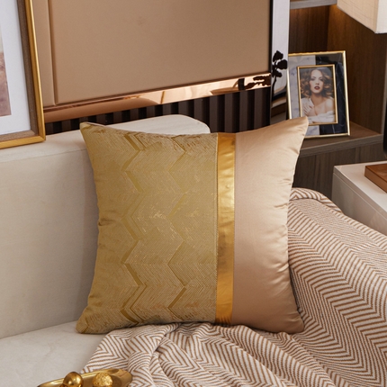 91家纺网 家纺一手货源 找家纺 （总）爱家居 2025新款高精高密色织提花拼金抱枕