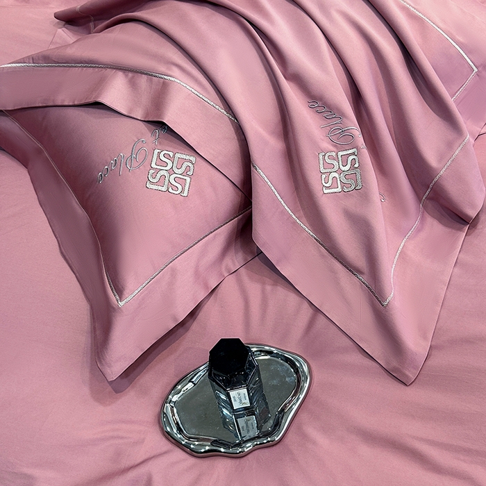 91家纺网 家纺一手货源 找家纺 琉宿家纺 2025新款50s双股长绒棉绣花四件套 时尚格调-豆沙