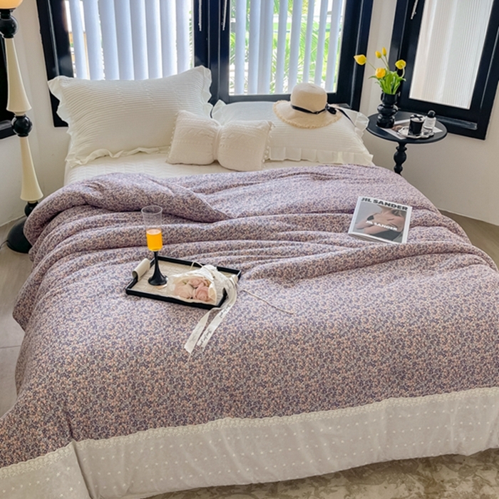 91家纺网 家纺一手货源 找家纺 莱豫家纺 2024新款法式复古针织花边夏被春秋被 紫梦