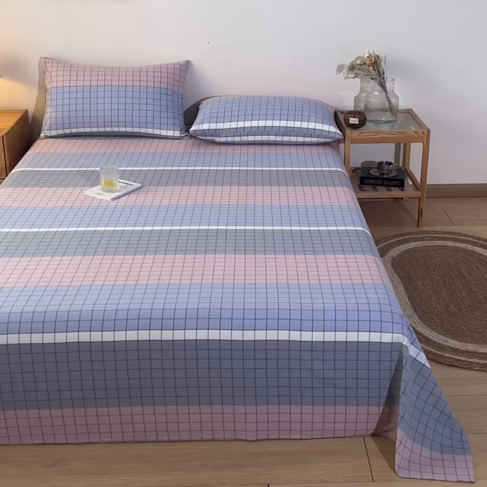 91家纺网 家纺一手货源 找家纺 卡伦家纺 2025新款全棉色织水洗棉床单学生宿舍单人双人床单系列马丁粉