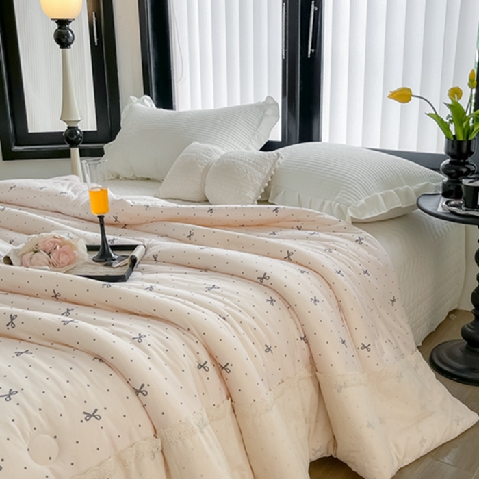 91家纺网 家纺一手货源 找家纺 莱豫家纺 2024新款法式复古针织花边夏被春秋被 蝴蝶结