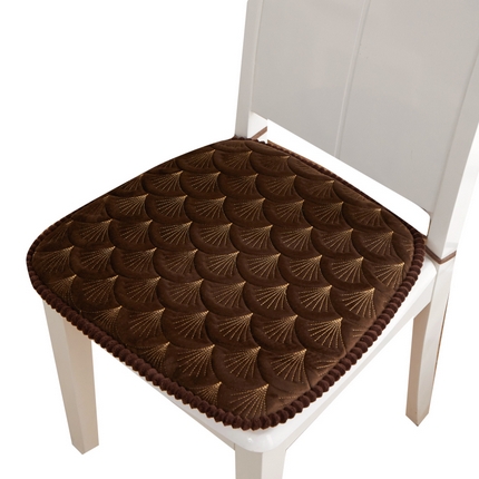 91家纺网 家纺一手货源 找家纺 （总）爱家居 2024新款荷兰绒夹棉绗缝餐椅垫-烟花