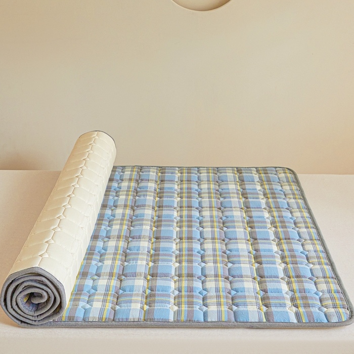 91家纺网 家纺一手货源 找家纺 鑫钰 2025新款学生宿舍A类水洗棉大豆夹棉系列-简格 简格-简希蓝