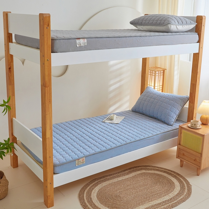 91家纺网 家纺一手货源 找家纺 鑫钰 2025新款学生宿舍A类水洗棉大豆夹棉系列-简格 简格-宾利蓝