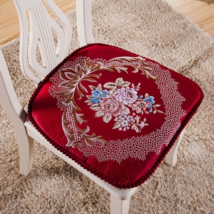 91家纺网 家纺一手货源 找家纺 （总）爱家居 2024新款提花高精密餐椅垫