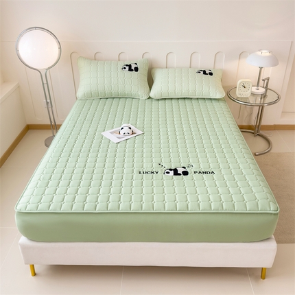 2025新款A类大豆夹棉刺绣床笠系列-趴趴熊猫 趴趴熊猫-时尚绿