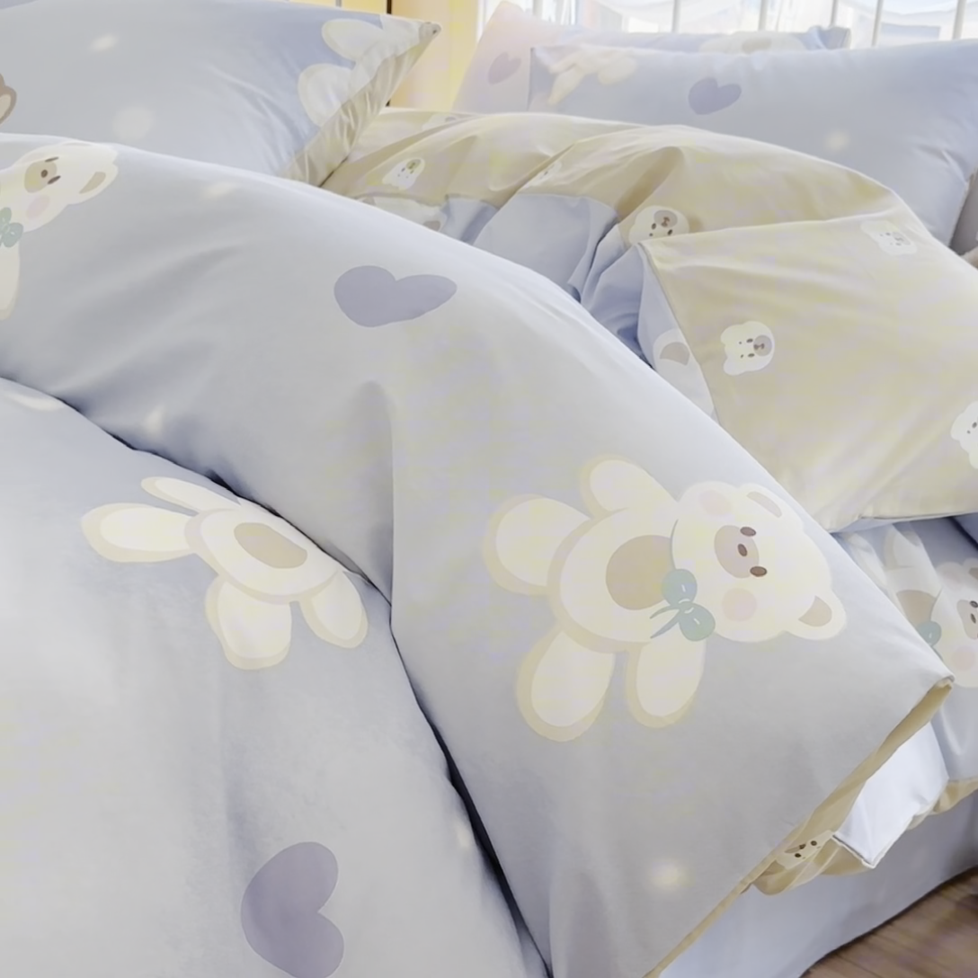 91家纺网 家纺一手货源 找家纺 名兮 2024新款全棉亲肤印花四件套 抱抱熊