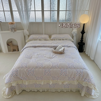 91家纺网 家纺一手货源 找家纺 （总）佰织鑫家居（会员-5元） 2024春秋新款韩系小熊全棉高温砂洗棉花床盖款春秋被四件套