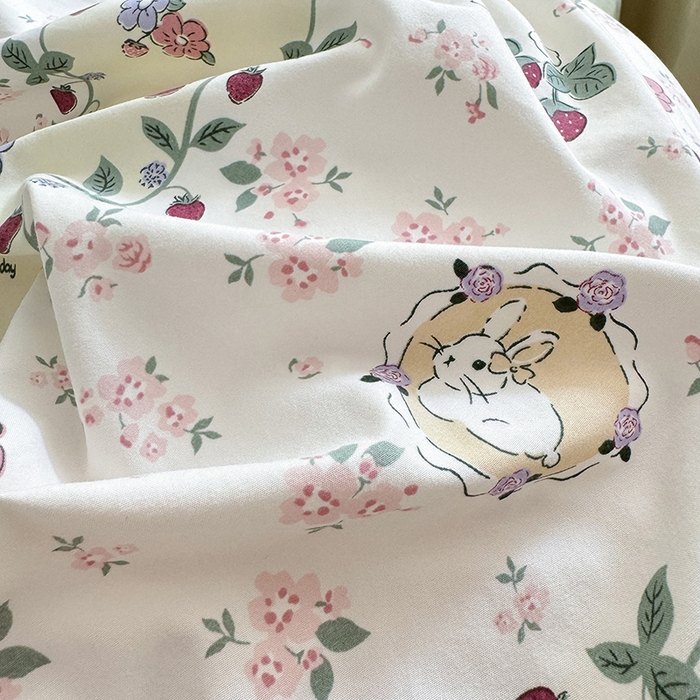 91家纺网 家纺一手货源 找家纺 沐芷 2024微皱超柔手感105g印花水洗棉四件套床上宿舍三件套床单被套 奶味圆饼