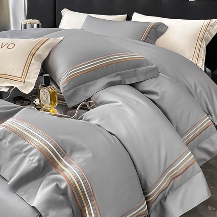 91家纺网 家纺一手货源 找家纺  60支贡缎长绒棉四件套全棉纯棉新疆棉床单被套澳棉床笠款线条刺绣100支天丝棉床上用品 凯利-雾霾银