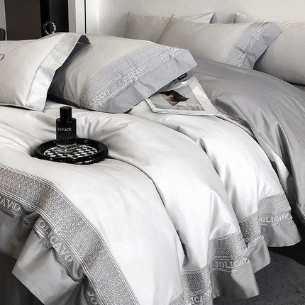 91家纺网 家纺一手货源 找家纺  【2024高端奢品】A类母婴级100支长绒棉四件套重工刺绣轻奢风拼接款澳棉简约床上用品 奥蒂斯-优雅灰