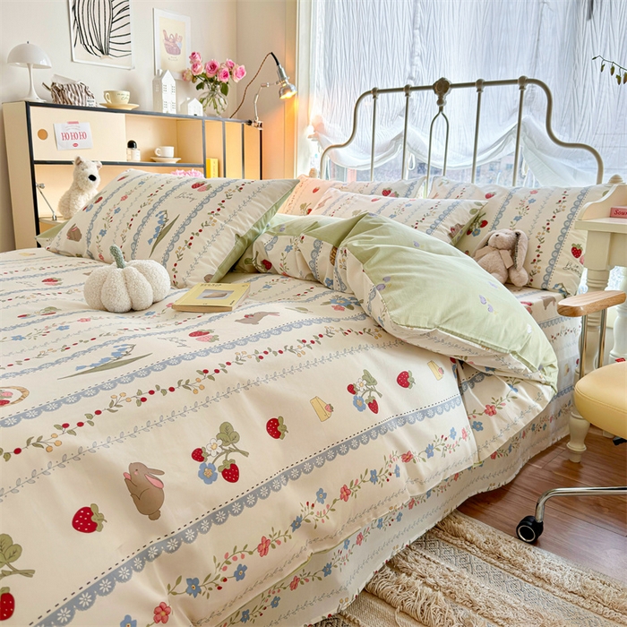 91家纺网 家纺一手货源 找家纺 名兮 2024新款全棉亲肤印花四件套 草莓兔兔