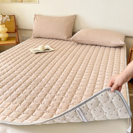 卡伦家纺 2025新款全棉色织水洗棉夹棉床垫席梦思保护垫 咖青年