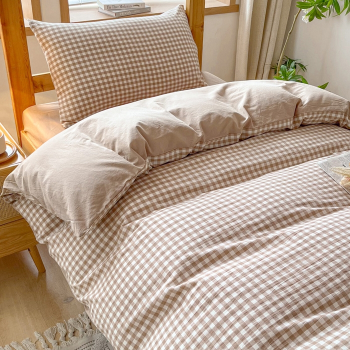 91家纺网 家纺一手货源 找家纺 吉象 2025新款水洗棉学生三件套 咖小格