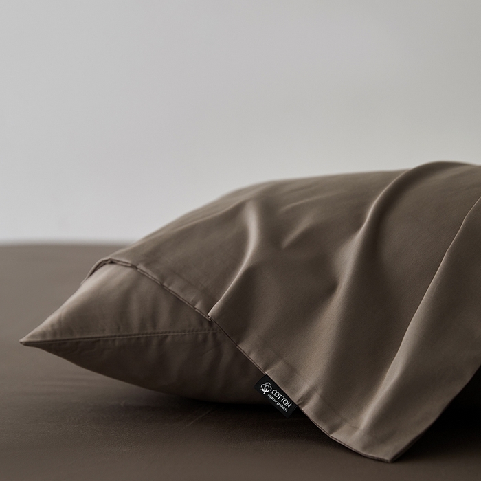 91家纺网 家纺一手货源 找家纺 安莱生活 2024新款100s全棉贡缎单枕套 咖啡