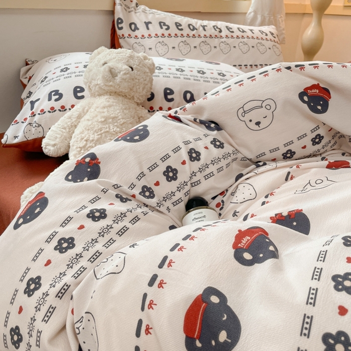 91家纺网 家纺一手货源 找家纺 玉海棠 2024新款AB版软糯针织棉印花四件套 草莓熊-