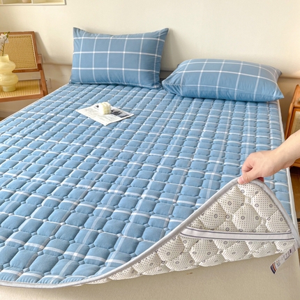 91家纺网 家纺一手货源 找家纺 （总）卡伦家纺 2025新款全棉色织水洗棉夹棉床垫席梦思保护垫