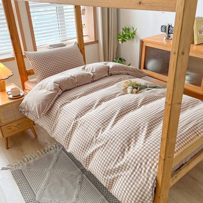 91家纺网 家纺一手货源 找家纺 吉象 2025新款水洗棉学生三件套 咖小格