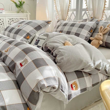 91家纺网 家纺一手货源 找家纺 芷凡家纺 2024新款水洗泡泡棉四件套 栗灰格