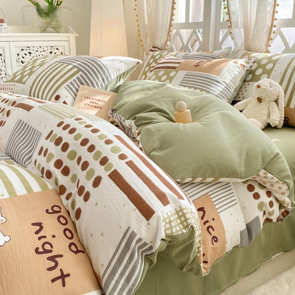 91家纺网 家纺一手货源 找家纺 芷凡家纺 2024新款水洗泡泡棉四件套 莫妮咖