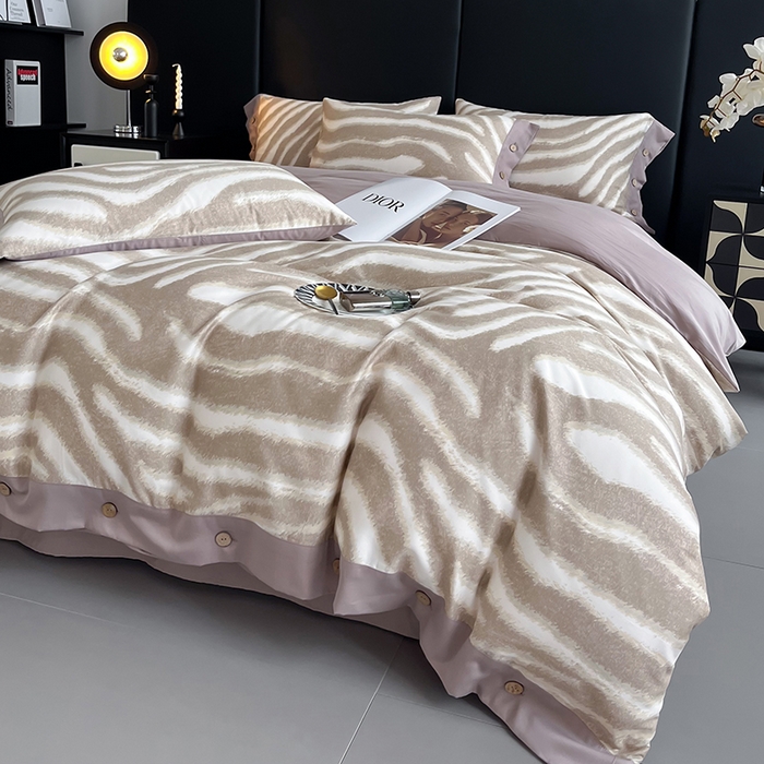 91家纺网 家纺一手货源 找家纺 艾迪尚家纺 2025新款柔丝茸磨毛印花纽扣款四件套 唐顿