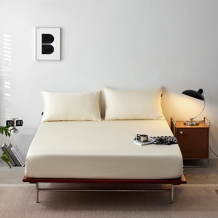 91家纺网 家纺一手货源 找家纺 安莱生活 2024新款100s全棉贡缎单床笠 月光白