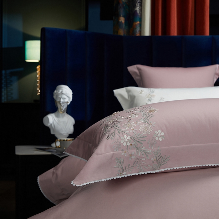 91家纺网 家纺一手货源 找家纺 美娘阁2025新款双股长绒棉居家款四件套 妍+豆沙粉