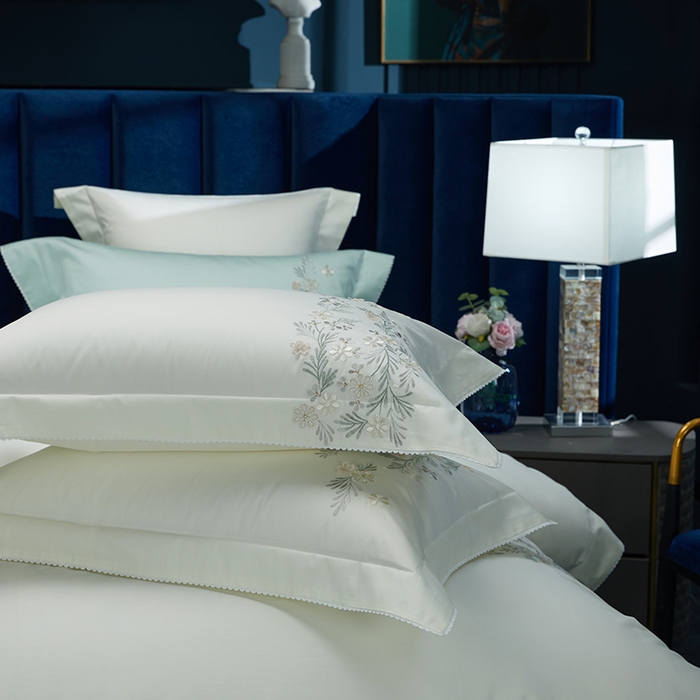 91家纺网 家纺一手货源 找家纺 美娘阁2025新款双股长绒棉居家款四件套 妍+米白