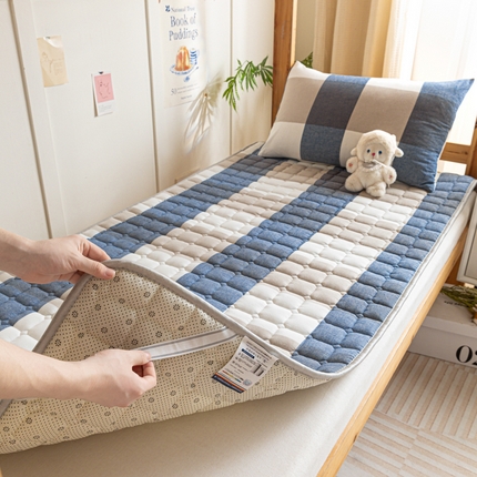 卡伦家纺 2025新款全棉色织水洗棉夹棉床垫单人学生宿舍床垫 蓝大格