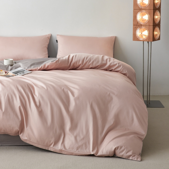 91家纺网 家纺一手货源 找家纺 安莱生活 2024新款100s全棉贡缎四件套 虾粉-银灰