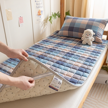 卡伦家纺 2025新款全棉色织水洗棉夹棉床垫单人学生宿舍床垫 英伦蓝