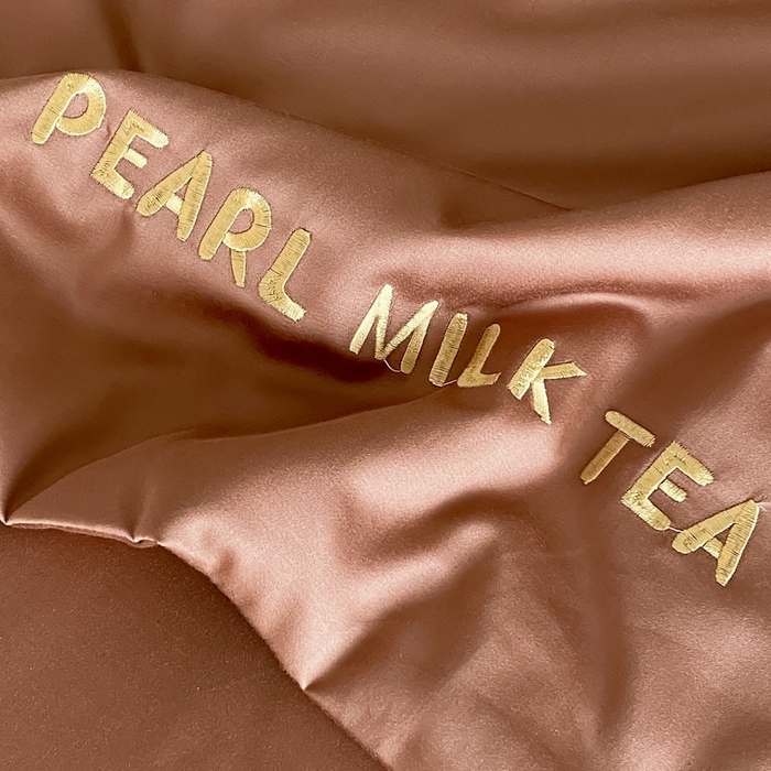 91家纺网 家纺一手货源 找家纺 优然居家纺 2024新款儿童天丝夏被系列 巧克力学院熊