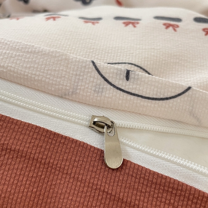 91家纺网 家纺一手货源 找家纺 玉海棠 2024新款AB版软糯针织棉印花四件套 草莓熊-