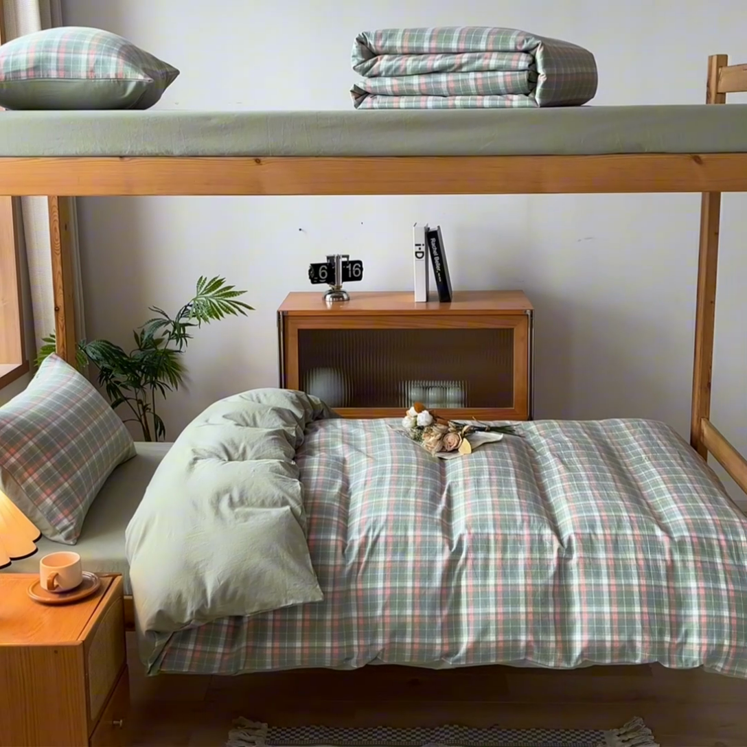 91家纺网 家纺一手货源 找家纺 吉象 2025新款水洗棉学生三件套 初晴绿