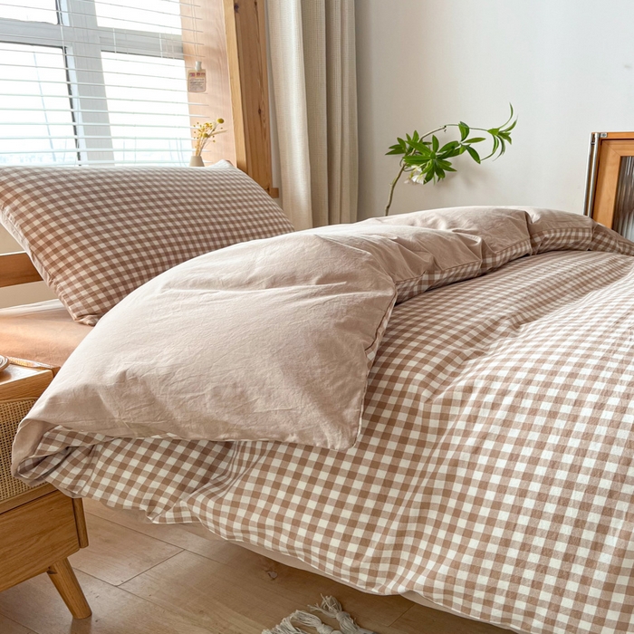 91家纺网 家纺一手货源 找家纺 吉象 2025新款水洗棉学生三件套 咖小格