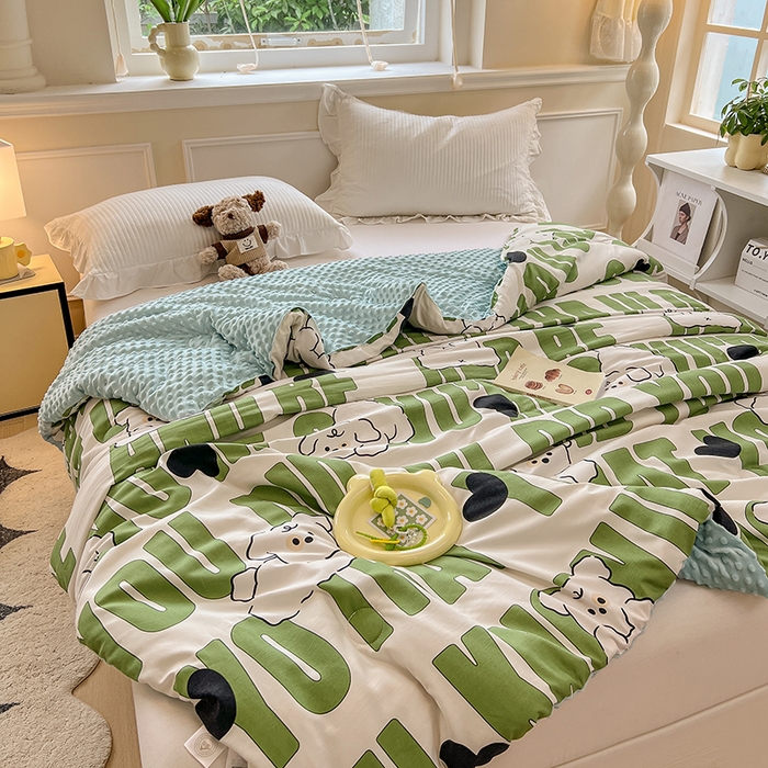 91家纺网 家纺一手货源 找家纺 居易简 2025新款水洗棉双层纱豆豆绒被被子被芯冬被春秋被豆豆被加绒直播  皮皮狗