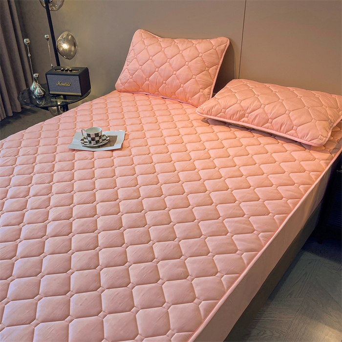 91家纺网 家纺一手货源 找家纺 满羽 2024新款防晒防水酒店抗菌夹棉床笠 香妃粉