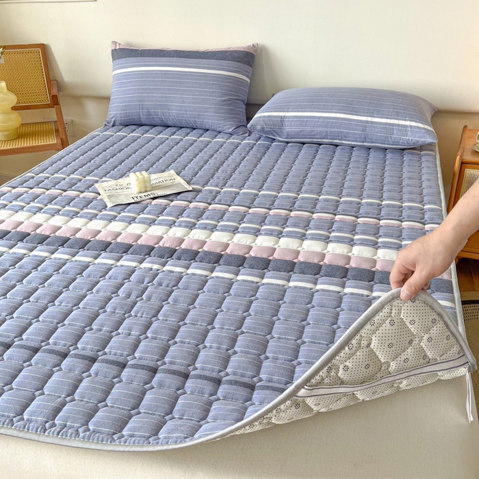 91家纺网 家纺一手货源 找家纺 卡伦家纺 2025新款全棉色织水洗棉夹棉床垫席梦思保护垫 格林兰