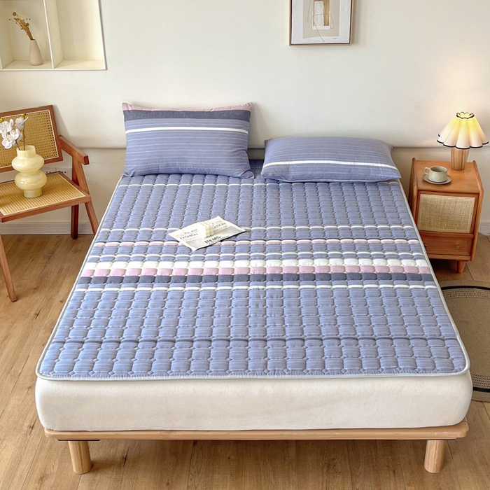 91家纺网 家纺一手货源 找家纺 卡伦家纺 2025新款全棉色织水洗棉夹棉床垫席梦思保护垫 格林兰