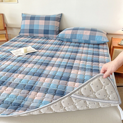 91家纺网 家纺一手货源 找家纺 （总）卡伦家纺 2025新款全棉色织水洗棉夹棉床垫席梦思保护垫