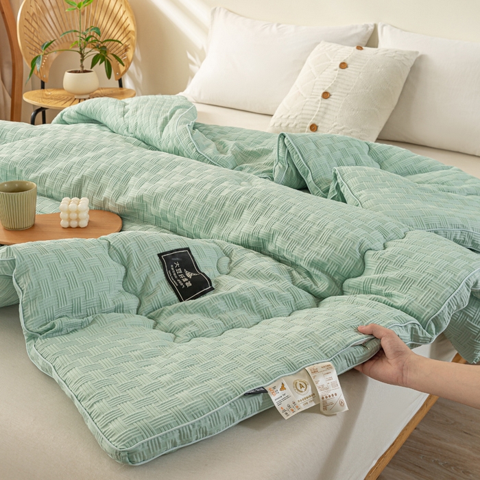 91家纺网 家纺一手货源 找家纺 居易简 2025秋冬新款直播华夫格大豆被冬被立体包边订棉工艺水洗棉大豆被 清新绿