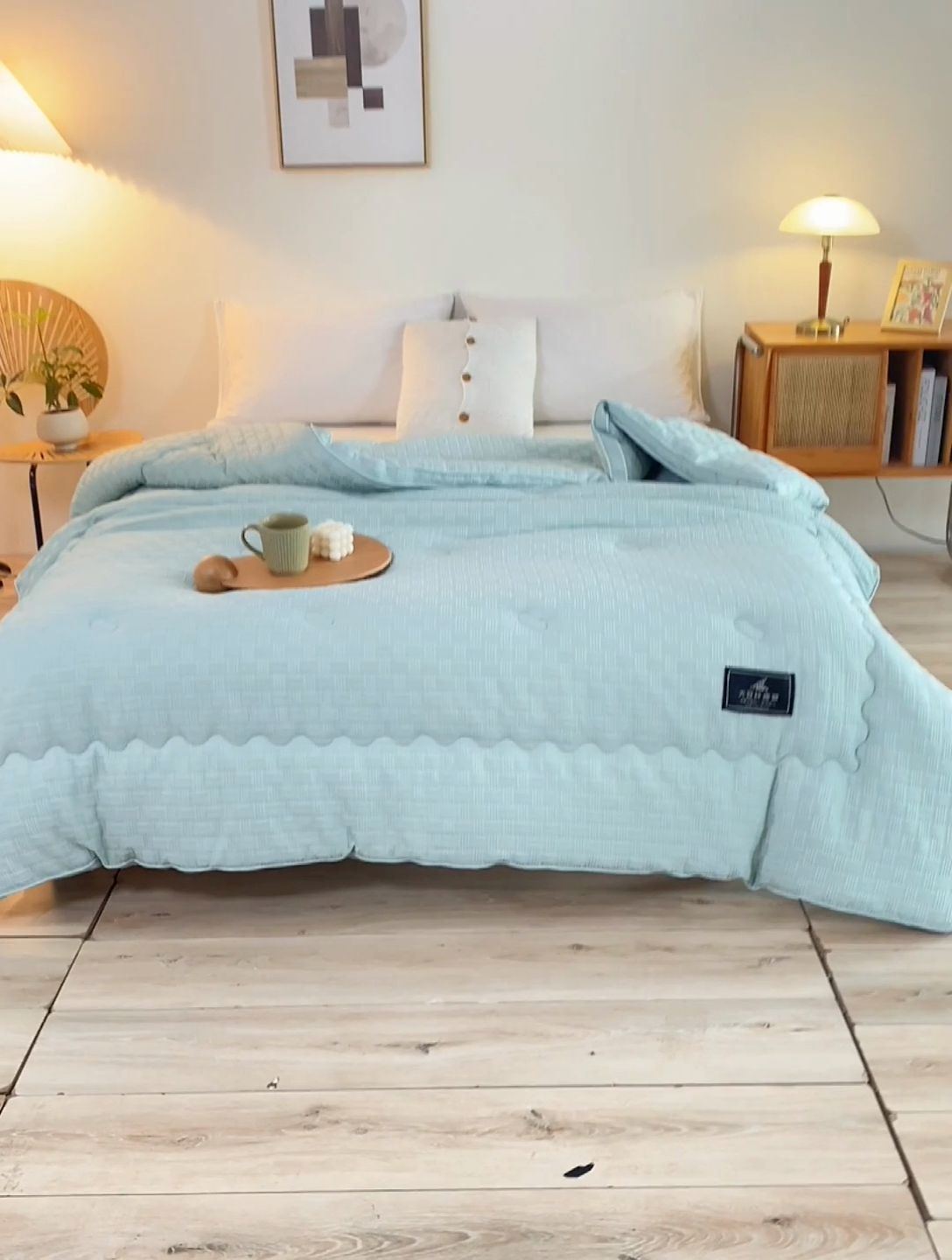91家纺网 家纺一手货源 找家纺 居易简 2025秋冬新款直播华夫格大豆被冬被立体包边订棉工艺水洗棉大豆被 清新绿