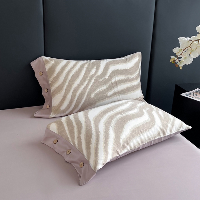 91家纺网 家纺一手货源 找家纺 艾迪尚家纺 2025新款柔丝茸磨毛印花纽扣款单枕套 唐顿