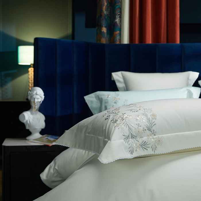 91家纺网 家纺一手货源 找家纺 美娘阁2025新款双股长绒棉居家款四件套 妍+米白