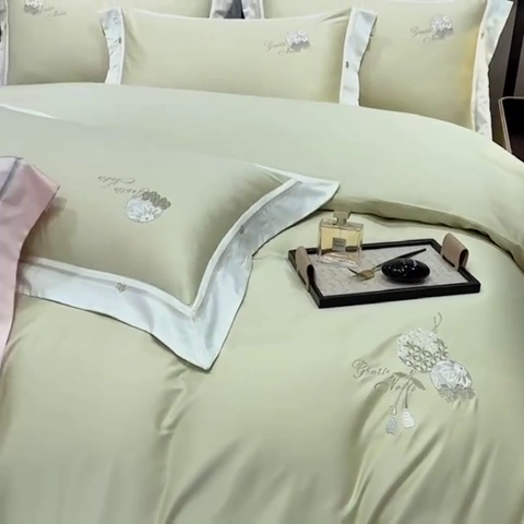 91家纺网 家纺一手货源 找家纺 美娘阁2025新款双股长绒棉居家款四件套 凯瑟琳-香槟黄